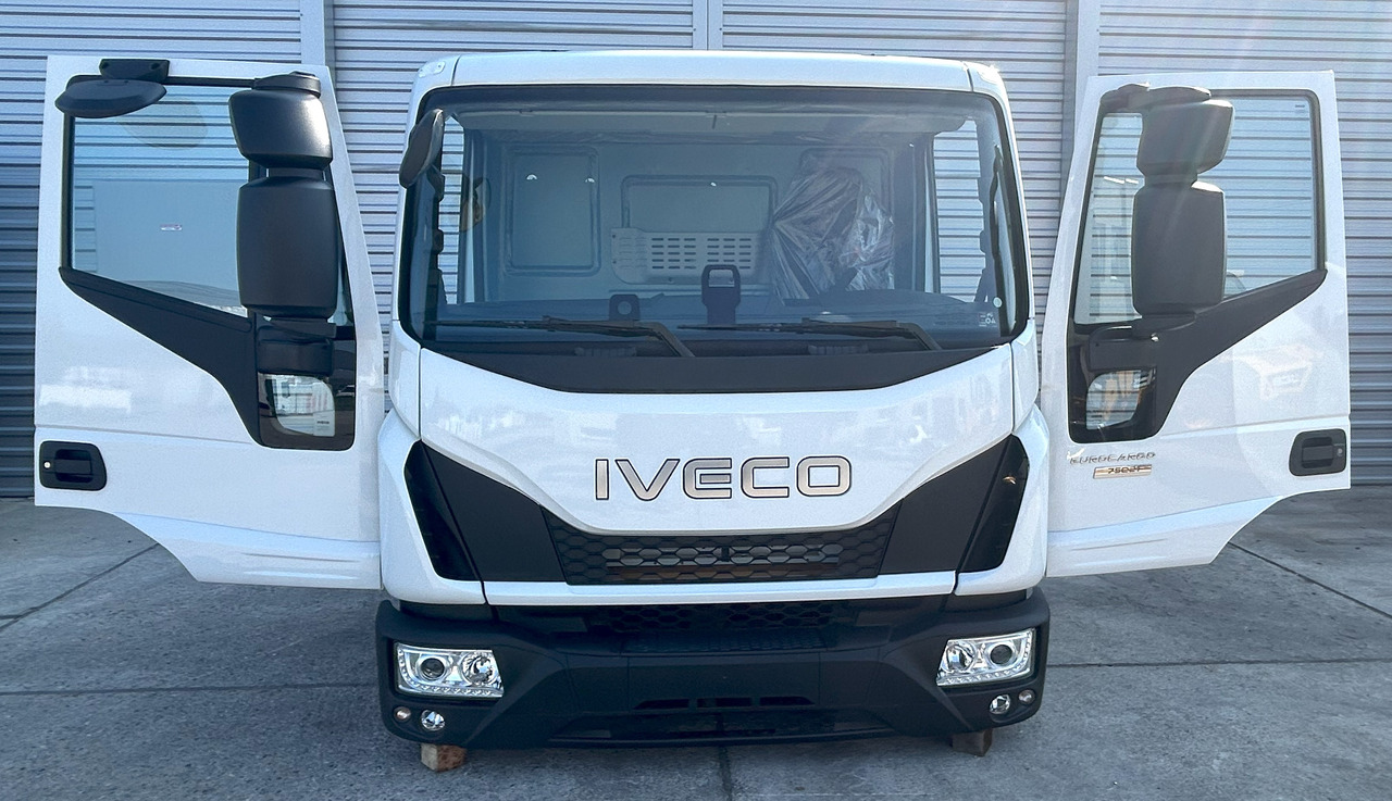 IVECO Eurocargo 75 DAY cabine Fahrerhaus Cab 2025 - Cabina para Coche: foto 1 IVECO Eurocargo 75 DAY cabine Fahrerhaus Cab 2025 - Cabina para Coche: foto 1