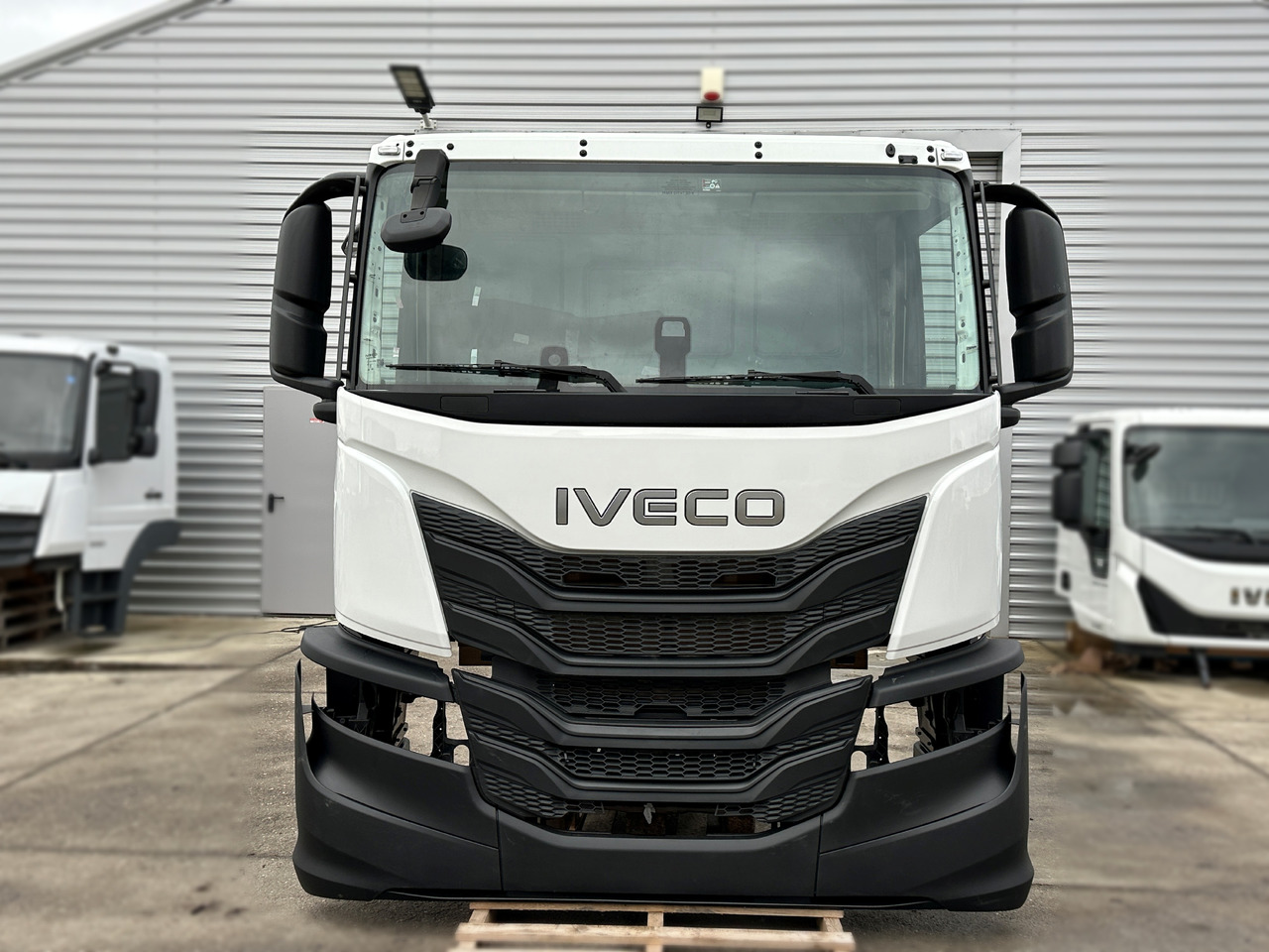 IVECO X-WAY CAB IVECO S-WAY IVECO T-WAY truck - Cabina para Camión: foto 5 IVECO X-WAY CAB IVECO S-WAY IVECO T-WAY truck - Cabina para Camión: foto 5