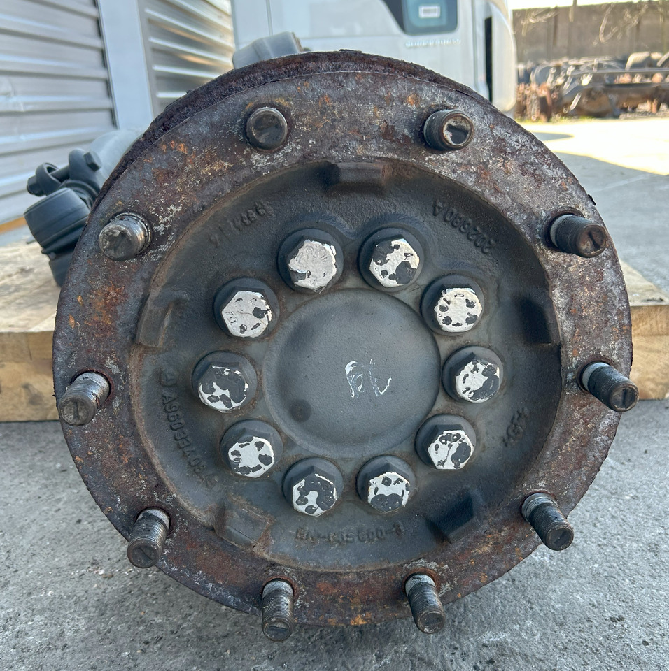 MERCEDES ACTROS MP4 AXLE + HUBS FRONT - Eje delantero para Camión: foto 4 MERCEDES ACTROS MP4 AXLE + HUBS FRONT - Eje delantero para Camión: foto 4