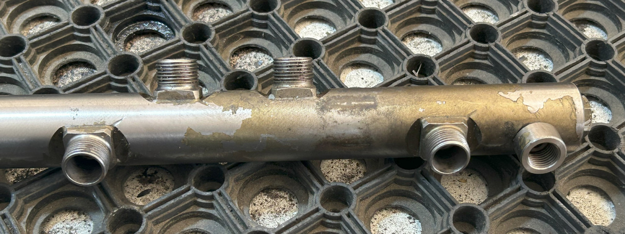MERCEDES-BENZ Commonrail pressure pipe ACTROS MP4 - Procesamiento de combustible para Camión: foto 3 MERCEDES-BENZ Commonrail pressure pipe ACTROS MP4 - Procesamiento de combustible para Camión: foto 3