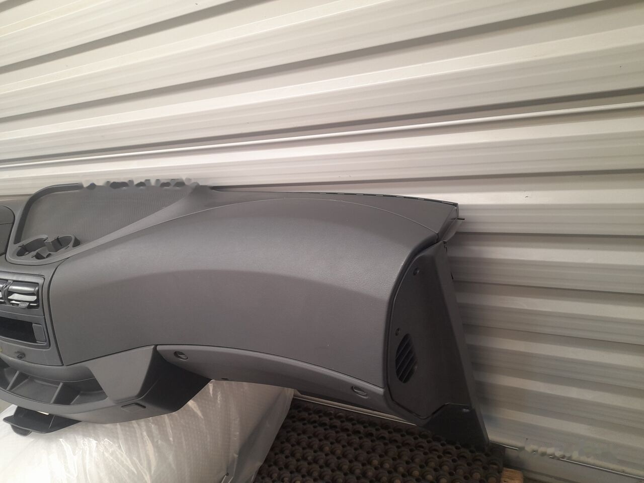 Mercedes-Benz MERCEDES ATEGO 2023 - Salpicadero para Camión: foto 4 Mercedes-Benz MERCEDES ATEGO 2023 - Salpicadero para Camión: foto 4