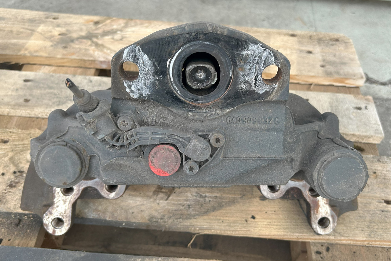WABCO BRAKE CALIPER REAR LEFT MERCEDES ACTROS MP4 - Pinza de freno: foto 1 WABCO BRAKE CALIPER REAR LEFT MERCEDES ACTROS MP4 - Pinza de freno: foto 1