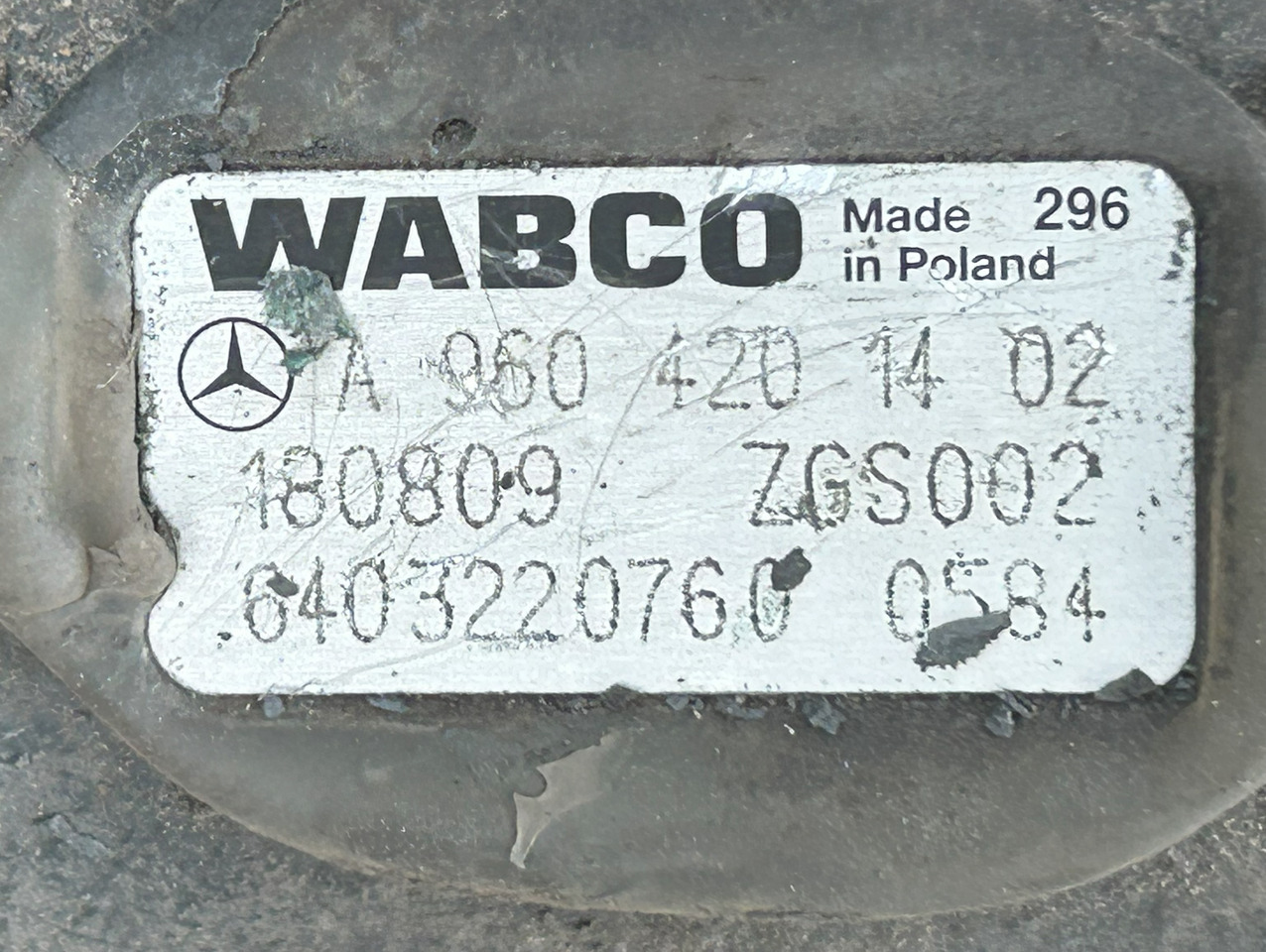 WABCO BRAKE CALIPER REAR RIGHT MERCEDES ACTROS MP4 - Pinza de freno: foto 3 WABCO BRAKE CALIPER REAR RIGHT MERCEDES ACTROS MP4 - Pinza de freno: foto 3