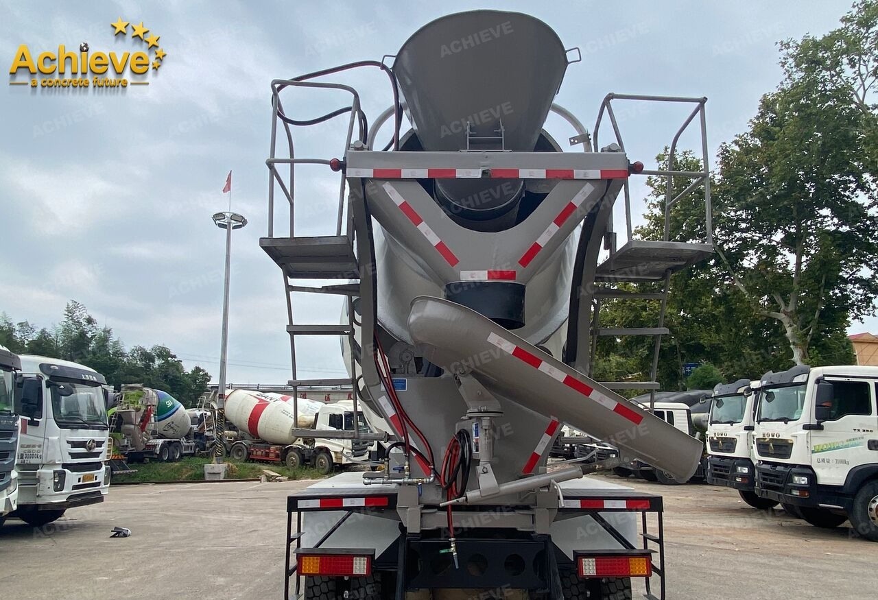 Camión hormigonera Zoomlion Zoomlion ZLJ5312GJBHT5E four-axle 12F S 【ACHIEVE】TOP CONDITION!!!: foto 7 Camión hormigonera Zoomlion Zoomlion ZLJ5312GJBHT5E four-axle 12F S 【ACHIEVE】TOP CONDITION!!!: foto 7