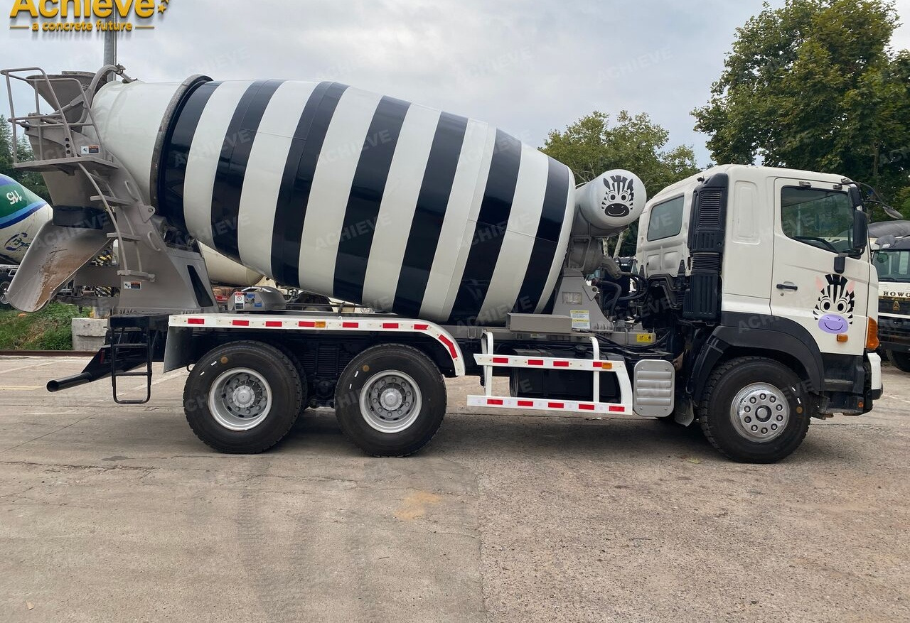 Camión hormigonera Zoomlion Zoomlion ZLJ5312GJBHT5E four-axle 12F S 【ACHIEVE】TOP CONDITION!!!: foto 12 Camión hormigonera Zoomlion Zoomlion ZLJ5312GJBHT5E four-axle 12F S 【ACHIEVE】TOP CONDITION!!!: foto 12