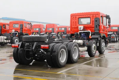 8X4 Tractor Unit 12-Wheeler Dongfeng 300HP Dumper Truck with 8m Cargo Box - Camión volquete: foto 1 8X4 Tractor Unit 12-Wheeler Dongfeng 300HP Dumper Truck with 8m Cargo Box - Camión volquete: foto 1