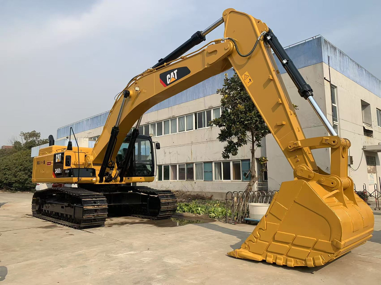 Caterpillar Heavy Duty Excavator 45 ton CAT Mining Machine 345D, 345D2 - Excavadora de cadenas: foto 1 Caterpillar Heavy Duty Excavator 45 ton CAT Mining Machine 345D, 345D2 - Excavadora de cadenas: foto 1