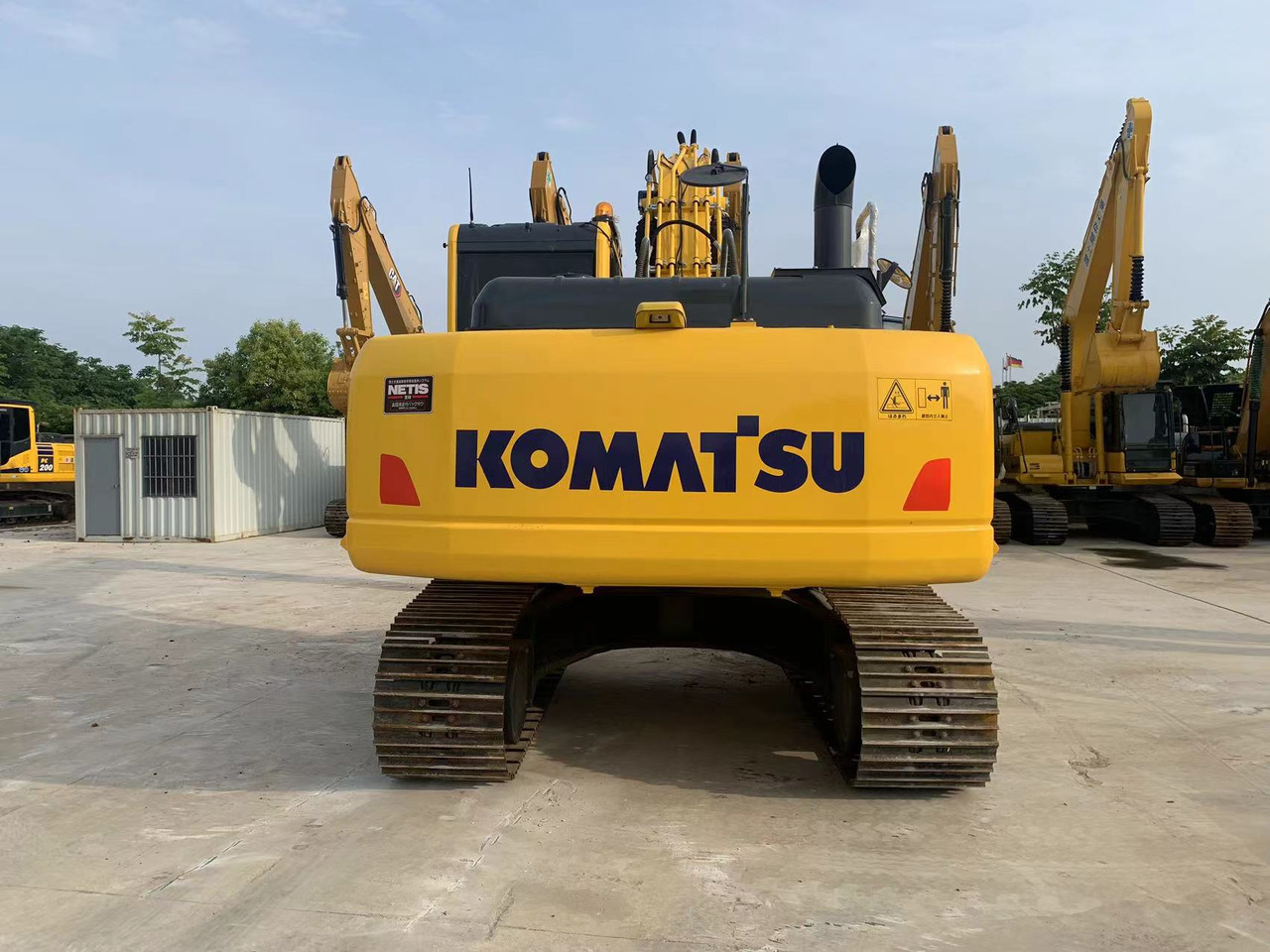 Komatsu 20 ton Excavator PC200-7, PC200-8 with Hydraulic Hammer - Excavadora de cadenas: foto 5 Komatsu 20 ton Excavator PC200-7, PC200-8 with Hydraulic Hammer - Excavadora de cadenas: foto 5