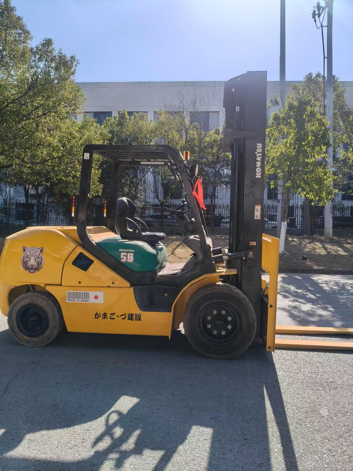 Komatsu FD50 Forklift Good Condition 5 ton Japanese Forklift - Carretilla elevadora diésel: foto 5 Komatsu FD50 Forklift Good Condition 5 ton Japanese Forklift - Carretilla elevadora diésel: foto 5