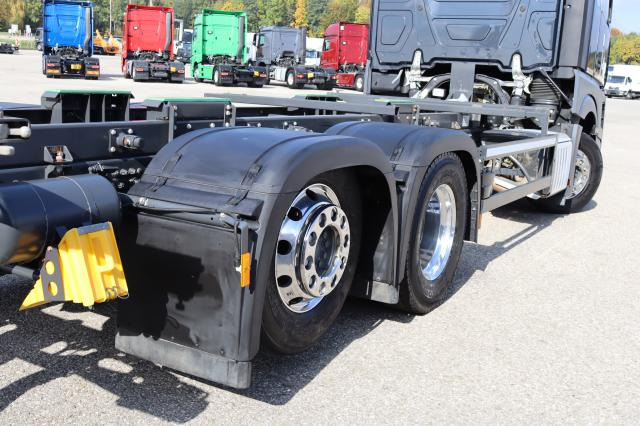 Mercedes-Benz Actros 2553 L - Camión portacontenedore/ Intercambiable: foto 5 Mercedes-Benz Actros 2553 L - Camión portacontenedore/ Intercambiable: foto 5