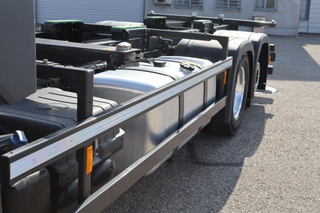 Mercedes-Benz Actros 2553 L - Camión portacontenedore/ Intercambiable: foto 4 Mercedes-Benz Actros 2553 L - Camión portacontenedore/ Intercambiable: foto 4