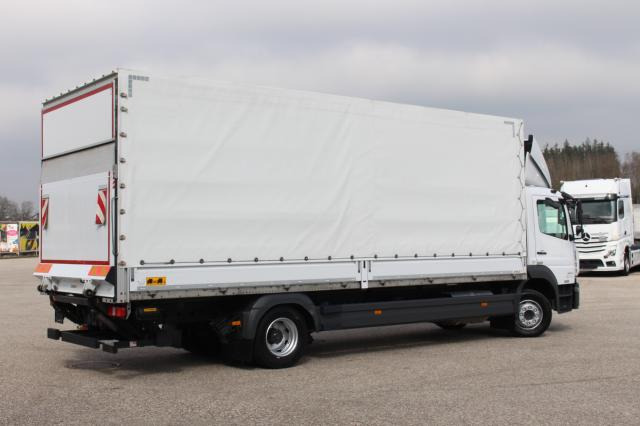 Mercedes-Benz Atego 1224 L - Camión lona: foto 4 Mercedes-Benz Atego 1224 L - Camión lona: foto 4
