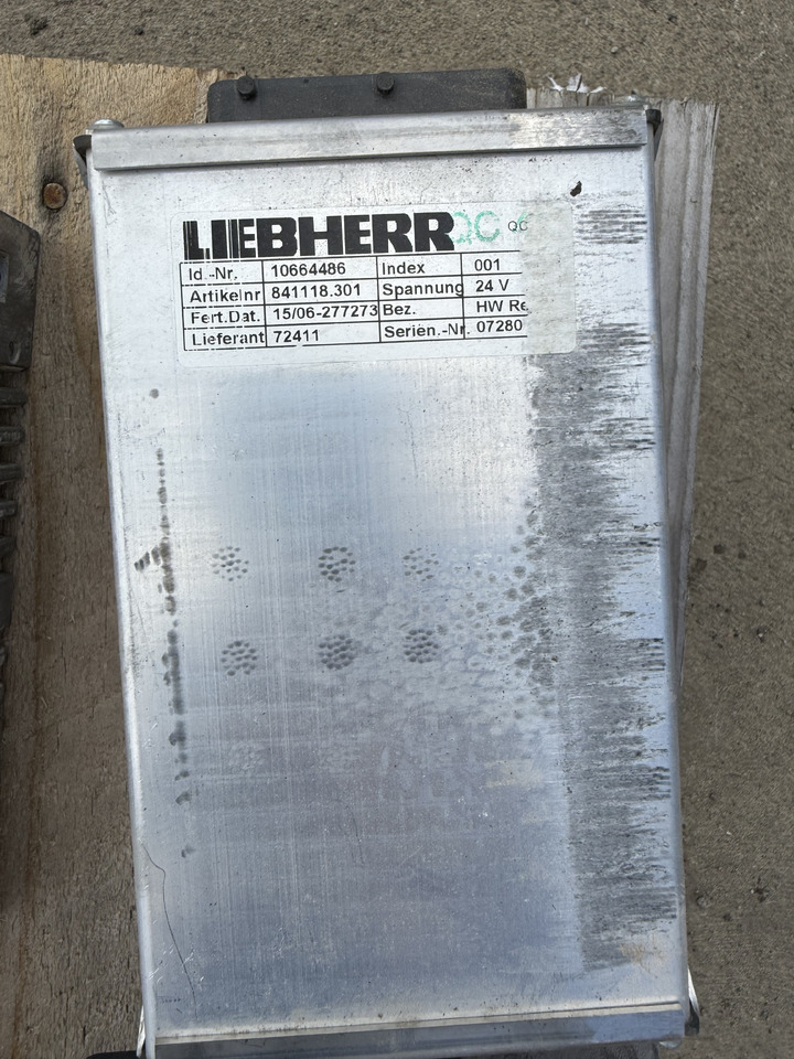 Liebherr R926 - Unidad de control para Excavadora de cadenas: foto 3 Liebherr R926 - Unidad de control para Excavadora de cadenas: foto 3