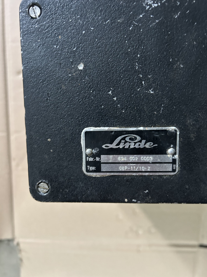 Linde CEP 10/11 Z - Unidad de control para Bulldozer: foto 3 Linde CEP 10/11 Z - Unidad de control para Bulldozer: foto 3