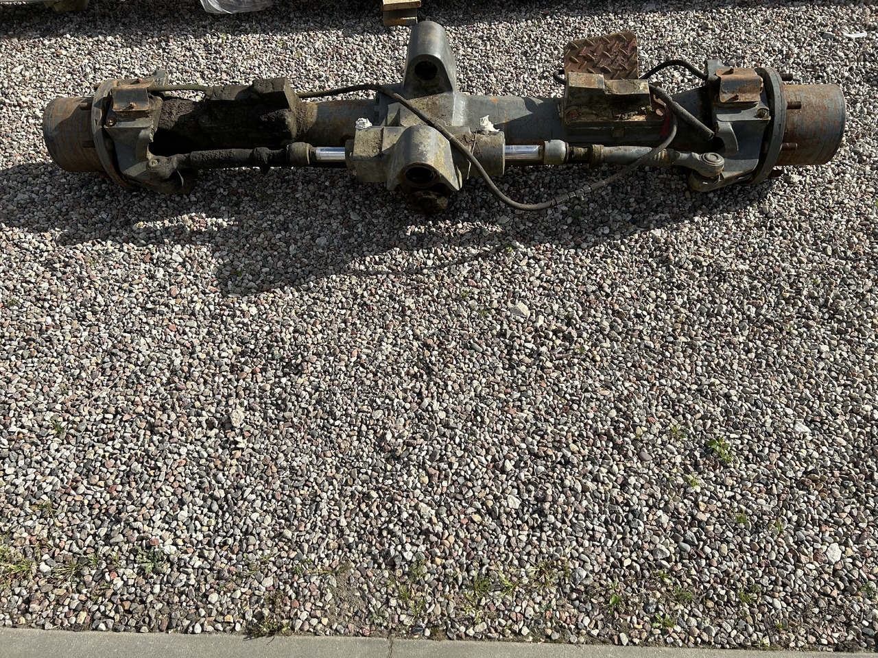 ZF APL-B745 - Eje delantero para Excavadora: foto 1 ZF APL-B745 - Eje delantero para Excavadora: foto 1