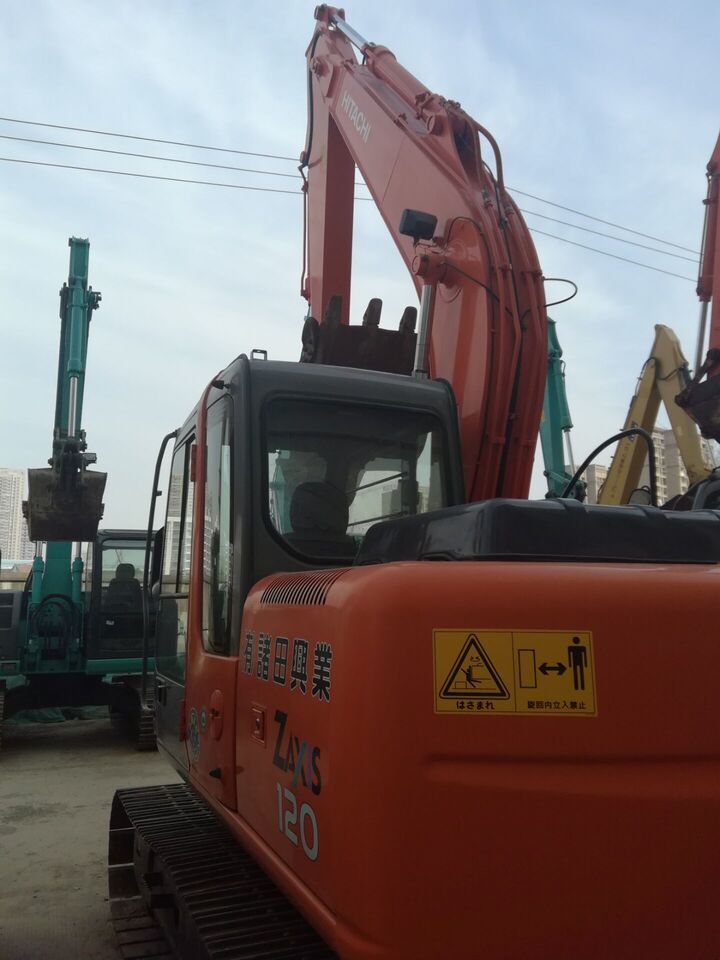 Excavadora de cadenas Hitachi ZX120: foto 10