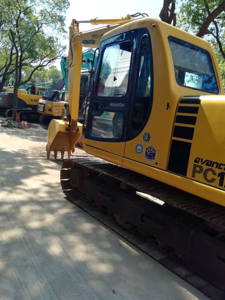 Komatsu PC120-6 - Excavadora de cadenas: foto 4 Komatsu PC120-6 - Excavadora de cadenas: foto 4