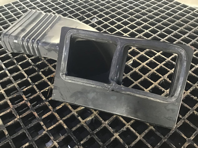 Liebherr Air Duct - Pieza de aire acondicionado: foto 1 Liebherr Air Duct - Pieza de aire acondicionado: foto 1