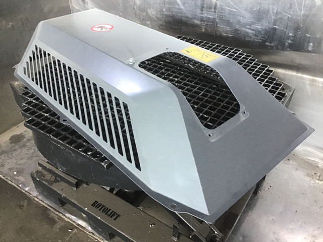 Liebherr Bonnet Right - Capota: foto 1 Liebherr Bonnet Right - Capota: foto 1