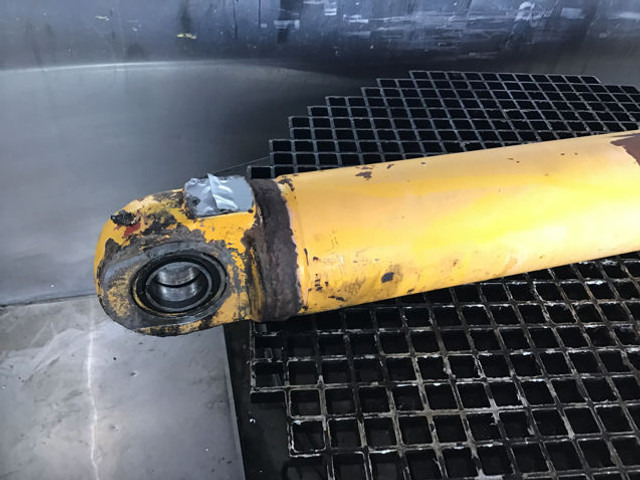 Cilindro hidráulico Liebherr Cylinder: foto 8