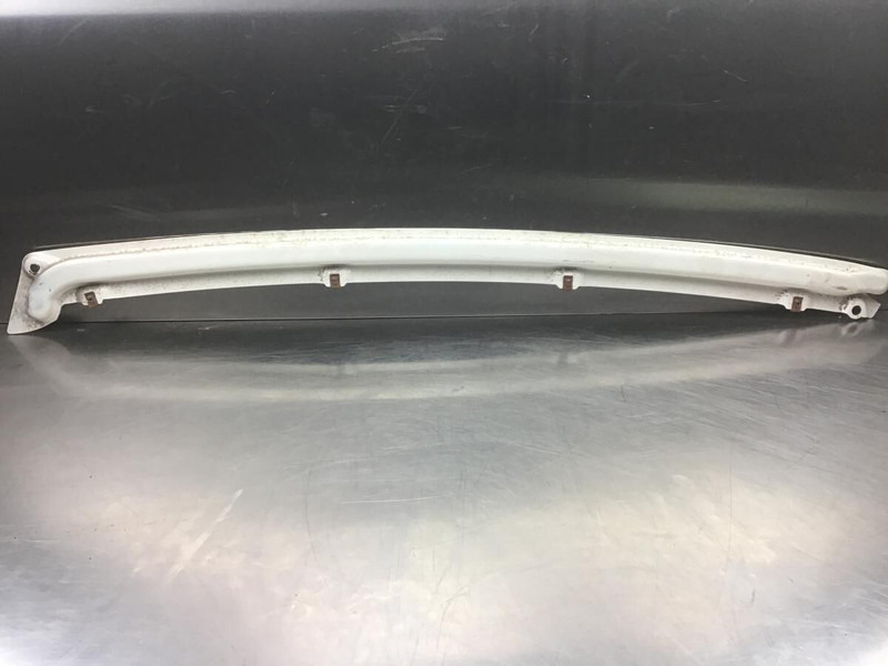 Liebherr Guide Right - Parachoques: foto 1 Liebherr Guide Right - Parachoques: foto 1