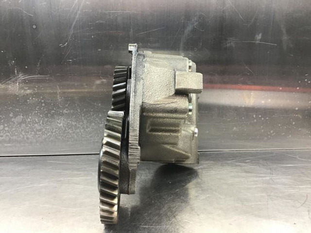 Liebherr Lubricating Oil Pump - Bomba de aceite: foto 4 Liebherr Lubricating Oil Pump - Bomba de aceite: foto 4