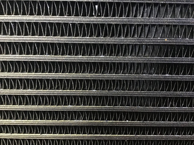 Liebherr Oilcooler - Enfriador de aceite: foto 4 Liebherr Oilcooler - Enfriador de aceite: foto 4