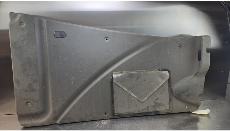 Liebherr R944 / R954B - Parachoques: foto 1 Liebherr R944 / R954B - Parachoques: foto 1