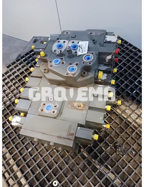 Liebherr R946 LC / R946 LC-V / R946 NLC / R946 S-HD / R946 / R946 VH-HD - Hidráulica: foto 1 Liebherr R946 LC / R946 LC-V / R946 NLC / R946 S-HD / R946 / R946 VH-HD - Hidráulica: foto 1