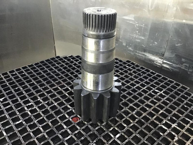 Liebherr Output Shaft - Piezas de recambio: foto 1 Liebherr Output Shaft - Piezas de recambio: foto 1