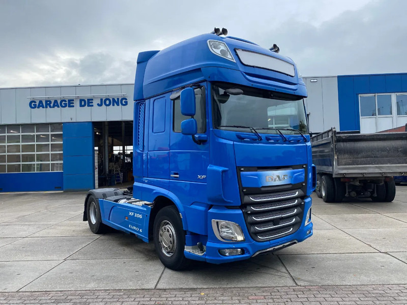 DAF XF 106.480 SSC / Full spoilers / Retarder / Stand Airco / Hydraulic - Cabeza tractora: foto 3 DAF XF 106.480 SSC / Full spoilers / Retarder / Stand Airco / Hydraulic - Cabeza tractora: foto 3