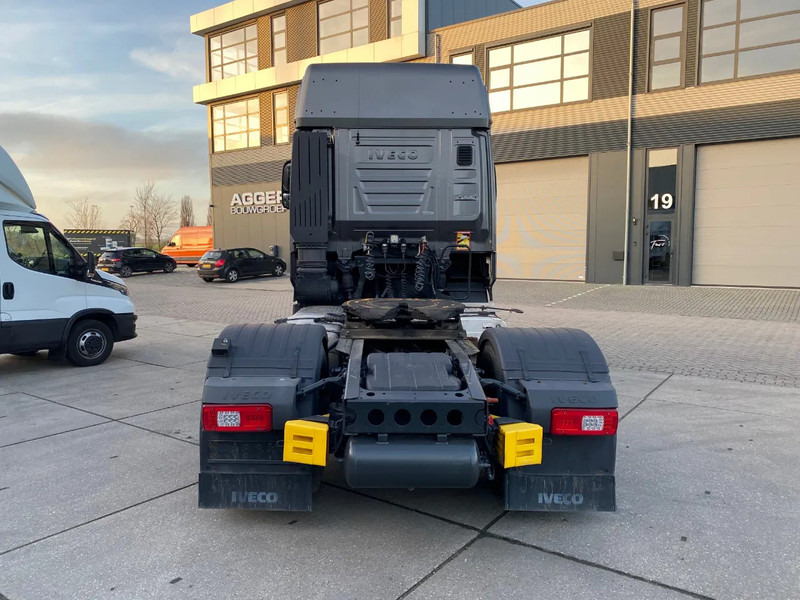 Iveco S-WAY 480 / Intarder / Hydraulic - Cabeza tractora: foto 5 Iveco S-WAY 480 / Intarder / Hydraulic - Cabeza tractora: foto 5