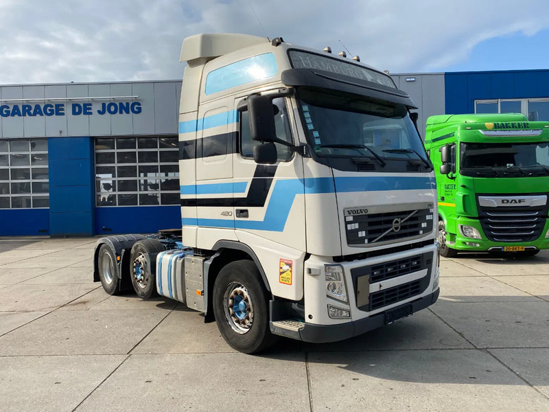 Volvo FH 12.420 6X2 / Steering Axle / 2x Tank / Euro 5 - Cabeza tractora: foto 3 Volvo FH 12.420 6X2 / Steering Axle / 2x Tank / Euro 5 - Cabeza tractora: foto 3