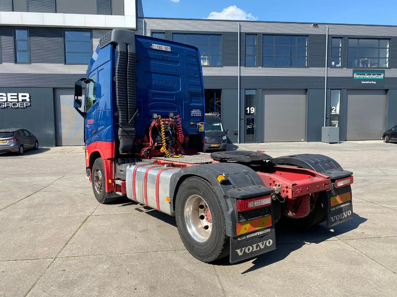 Volvo FH 13.460 Globetrotter / ADR / I-Park Cool / PTO - Cabeza tractora: foto 4 Volvo FH 13.460 Globetrotter / ADR / I-Park Cool / PTO - Cabeza tractora: foto 4