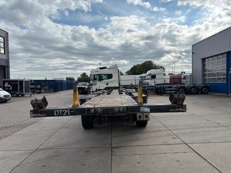 D-Tec CT-60-05D / 5 Axles / 3x Steering Axle / 4x Lift Axle / BPW - Semirremolque portacontenedore/ Intercambiable: foto 5 D-Tec CT-60-05D / 5 Axles / 3x Steering Axle / 4x Lift Axle / BPW - Semirremolque portacontenedore/ Intercambiable: foto 5