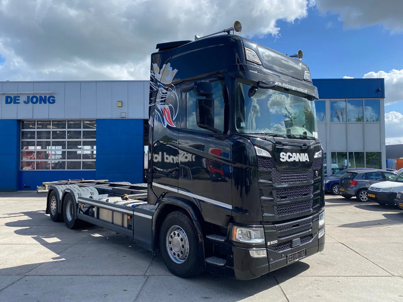 Scania S500 NGS BDF / Retarder / 6x2 / 2x Tank - Camión portacontenedore/ Intercambiable: foto 3 Scania S500 NGS BDF / Retarder / 6x2 / 2x Tank - Camión portacontenedore/ Intercambiable: foto 3