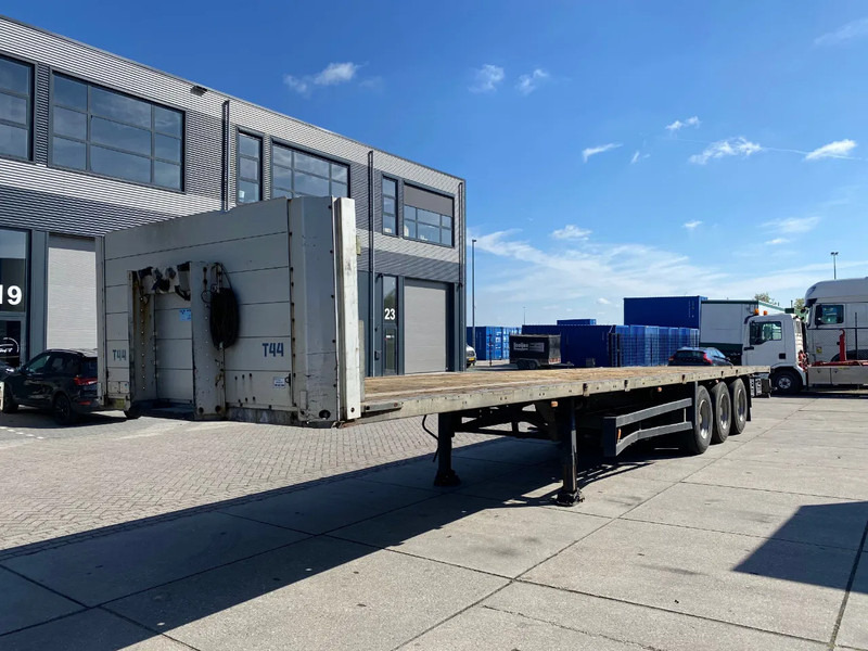 Schmitz Cargobull S01 / Plateau Trailer / 2x Lift Axle / SAF - Semirremolque plataforma/ Caja abierta: foto 4 Schmitz Cargobull S01 / Plateau Trailer / 2x Lift Axle / SAF - Semirremolque plataforma/ Caja abierta: foto 4