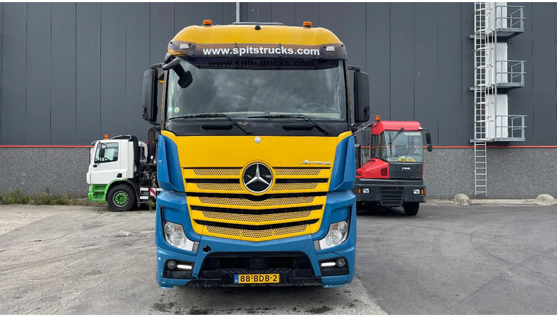 Mercedes-Benz Actros 1843 Koelkast - Cabeza tractora: foto 2 Mercedes-Benz Actros 1843 Koelkast - Cabeza tractora: foto 2
