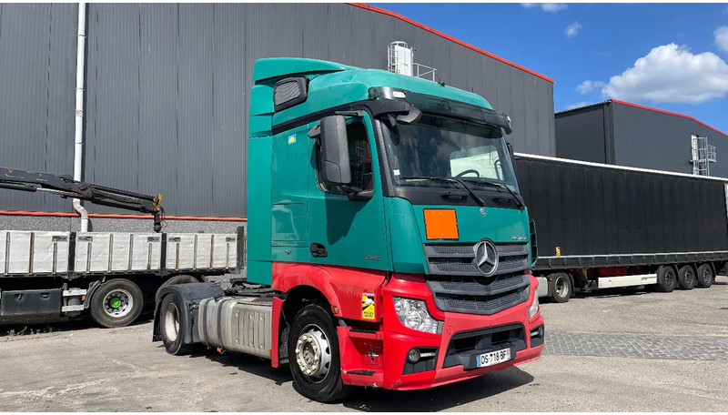 Mercedes-Benz Actros 1845 RETARDER - Cabeza tractora: foto 3 Mercedes-Benz Actros 1845 RETARDER - Cabeza tractora: foto 3