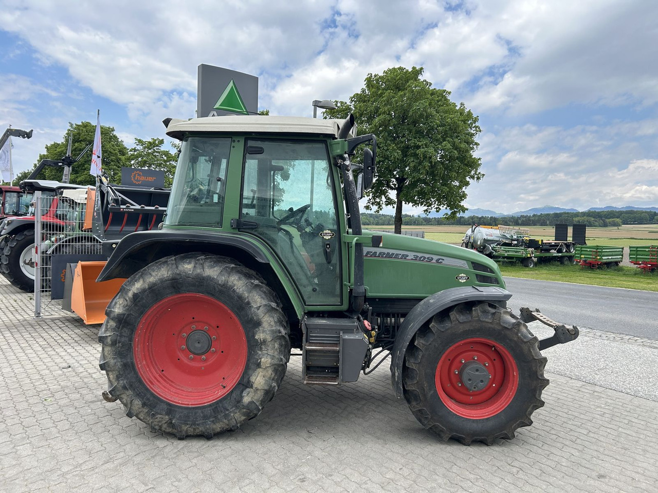 Fendt Farmer 309 CA - Tractor: foto 2 Fendt Farmer 309 CA - Tractor: foto 2
