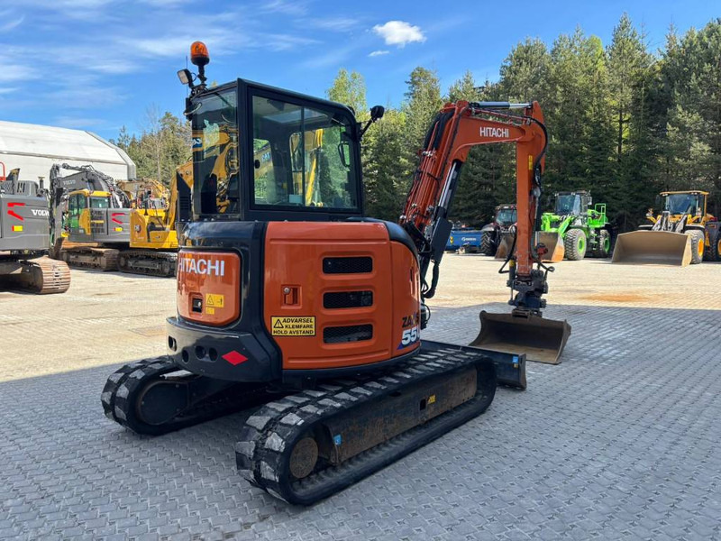 Hitachi ZX 55 U-6 CLR - Miniexcavadora: foto 3 Hitachi ZX 55 U-6 CLR - Miniexcavadora: foto 3