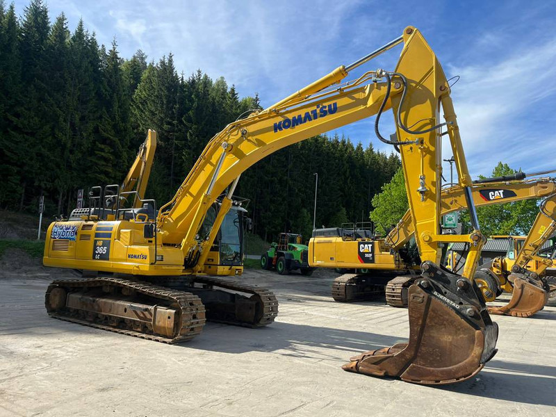 Komatsu HB365LC-3E0 - Excavadora de cadenas: foto 3 Komatsu HB365LC-3E0 - Excavadora de cadenas: foto 3