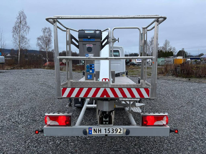 Camión con plataforma elevadora Mercedes-Benz Dino 230VTH: foto 17 Camión con plataforma elevadora Mercedes-Benz Dino 230VTH: foto 17