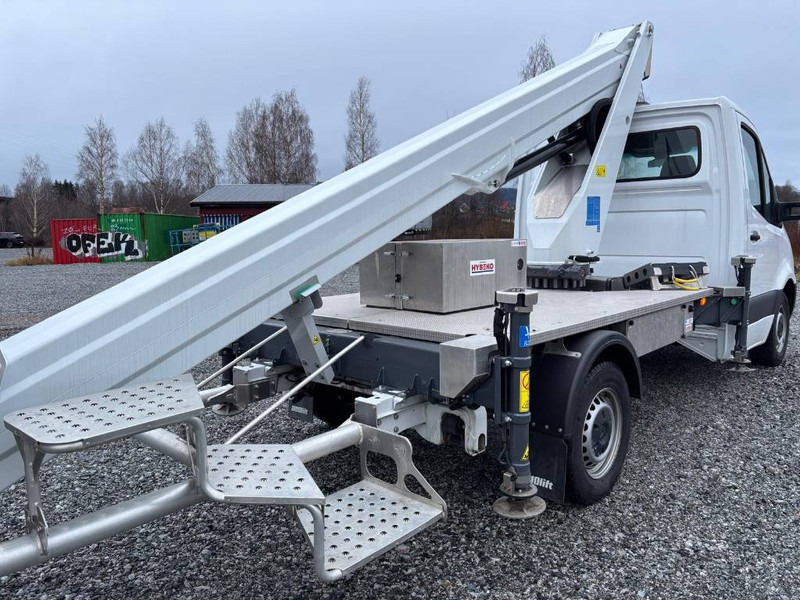 Camión con plataforma elevadora Mercedes-Benz Dino 230VTH: foto 18 Camión con plataforma elevadora Mercedes-Benz Dino 230VTH: foto 18