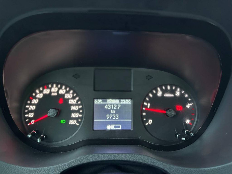 Camión con plataforma elevadora Mercedes-Benz Dino 230VTH: foto 7 Camión con plataforma elevadora Mercedes-Benz Dino 230VTH: foto 7