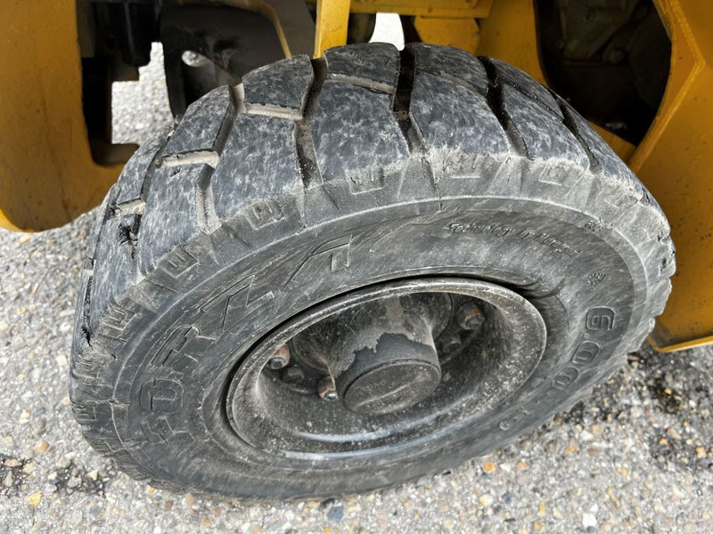 Carretilla elevadora diésel Caterpillar DP25NT: foto 10