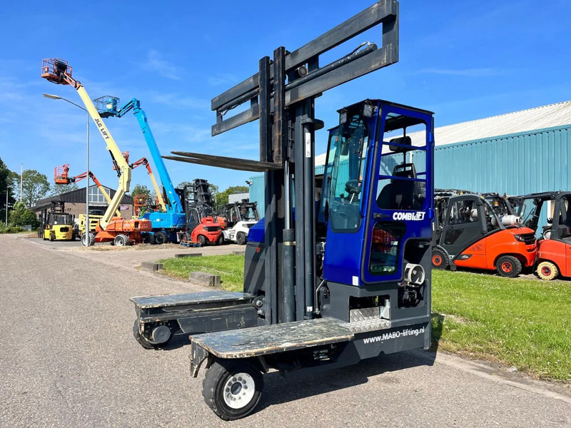 Combilift C4000 4 WAY FORKLIFT - Carretilla de 4 vías: foto 1 Combilift C4000 4 WAY FORKLIFT - Carretilla de 4 vías: foto 1