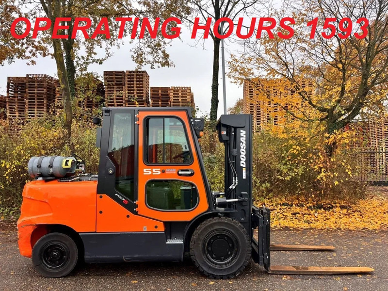 Doosan G55C-5 1593 HOURS - Carretilla elevadora de gas: foto 1 Doosan G55C-5 1593 HOURS - Carretilla elevadora de gas: foto 1