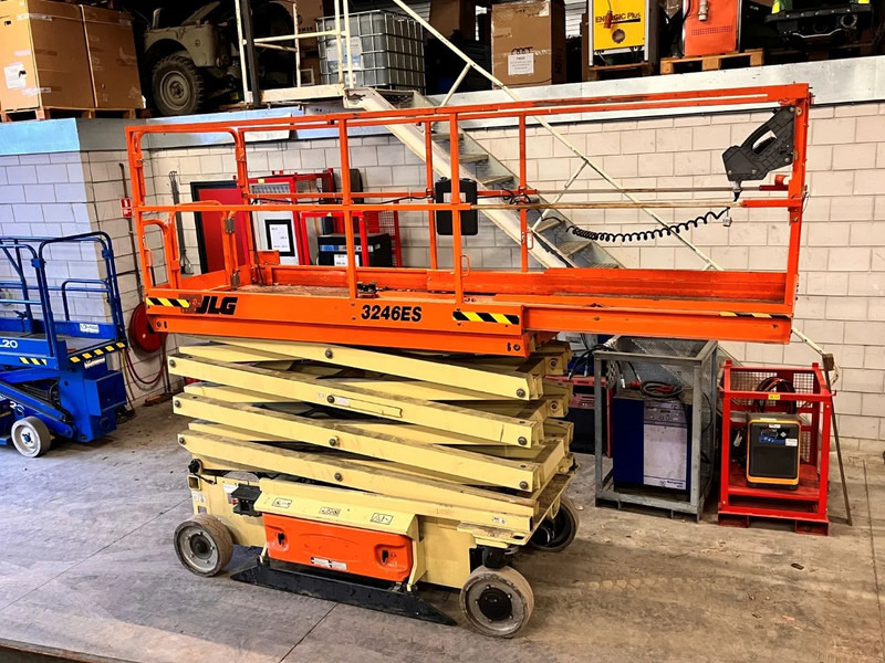 JLG 3246ES - Plataforma de tijeras: foto 4 JLG 3246ES - Plataforma de tijeras: foto 4