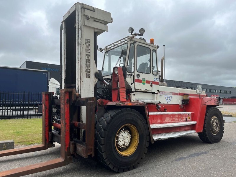 Svetruck 25 120 45 - Carretilla elevadora diésel: foto 5 Svetruck 25 120 45 - Carretilla elevadora diésel: foto 5